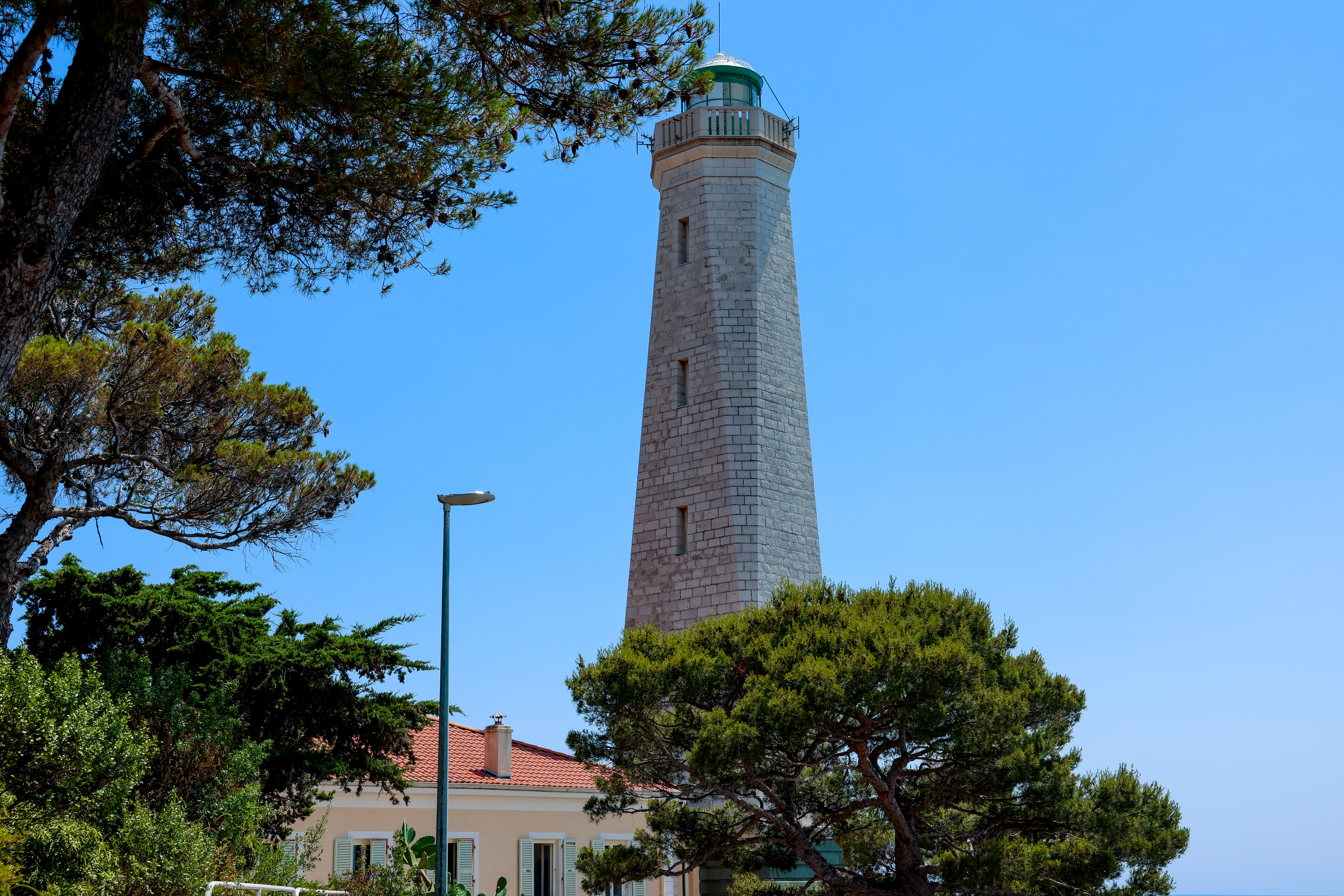 Living in Saint-Jean-Cap-Ferrat: a highly exclusive circle of investors